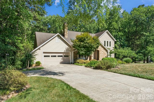 7935 Altacrest Drive, Concord, NC 28027