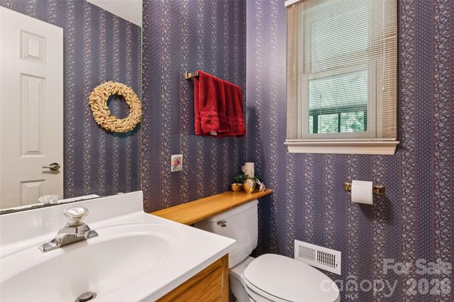 7935 Altacrest Drive, Concord, NC 28027