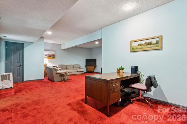 7935 Altacrest Drive, Concord, NC 28027