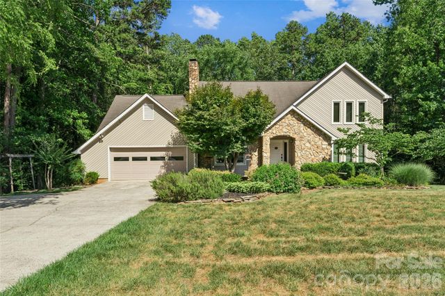 7935 Altacrest Drive, Concord, NC 28027