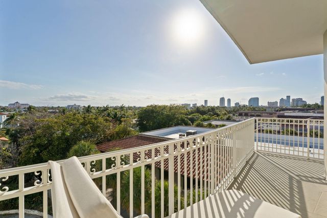 100 Royal Palm Way G5, Palm Beach, FL 33480