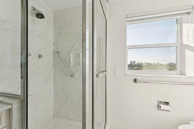 100 Royal Palm Way G5, Palm Beach, FL 33480