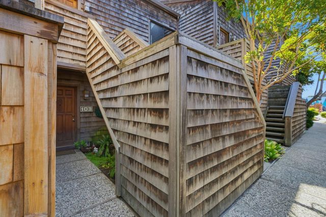 461 Dela Vina Avenue 103, Monterey, CA 93940
