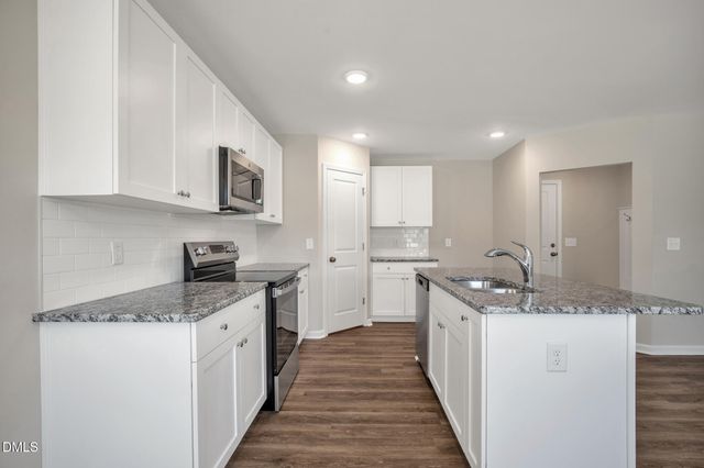 17 W Emily Gardens Drive, Selma, NC 27576