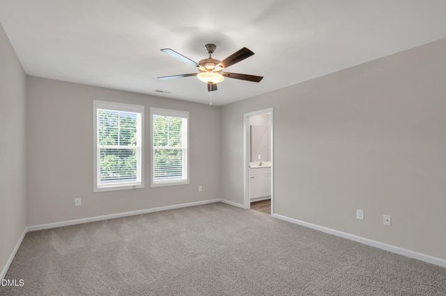 17 W Emily Gardens Drive, Selma, NC 27576