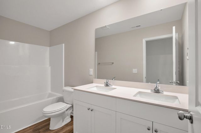 17 W Emily Gardens Drive, Selma, NC 27576