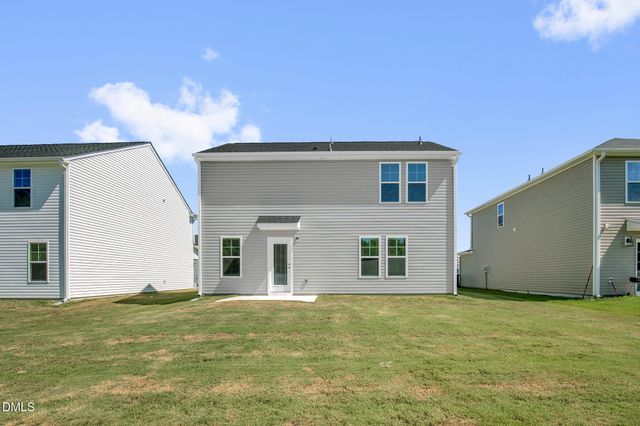 17 W Emily Gardens Drive, Selma, NC 27576