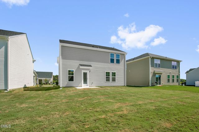 17 W Emily Gardens Drive, Selma, NC 27576