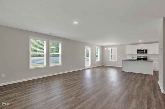 17 W Emily Gardens Drive, Selma, NC 27576