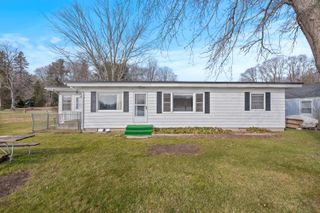 15574 Howard Street, Spring Lake Twp, MI 49456