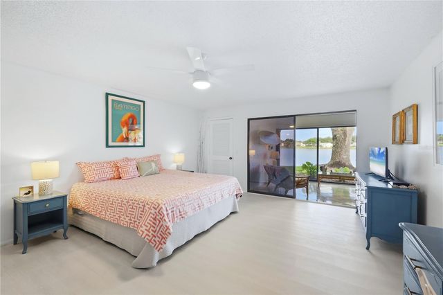 307 TIMBERLAKE DRIVE 307, Bradenton, FL 34210