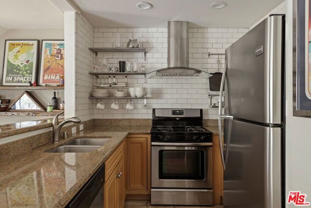 12530 Venice Boulevard 3, Los Angeles, CA 90066