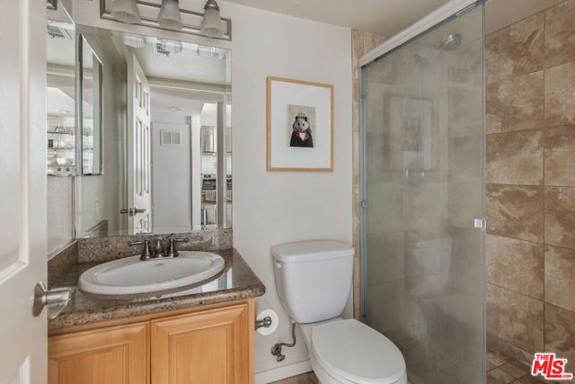 12530 Venice Boulevard 3, Los Angeles, CA 90066