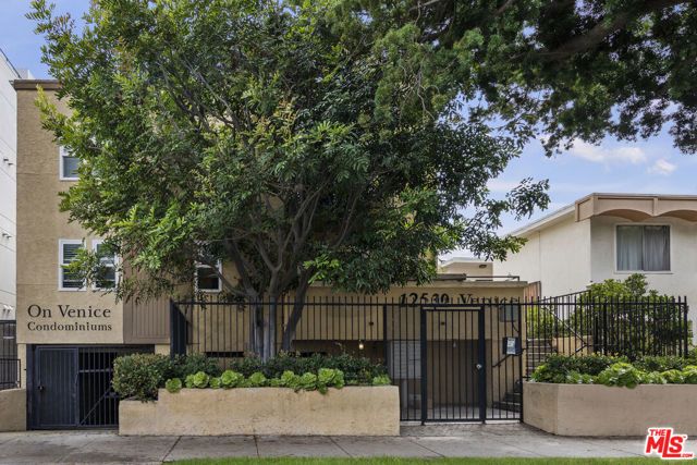 12530 Venice Boulevard 3, Los Angeles, CA 90066