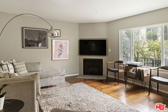 12530 Venice Boulevard 3, Los Angeles, CA 90066