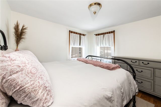 24 Linwood Drive Drive, Coventry, RI 02816