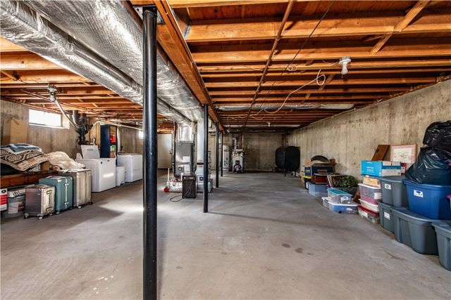 24 Linwood Drive Drive, Coventry, RI 02816