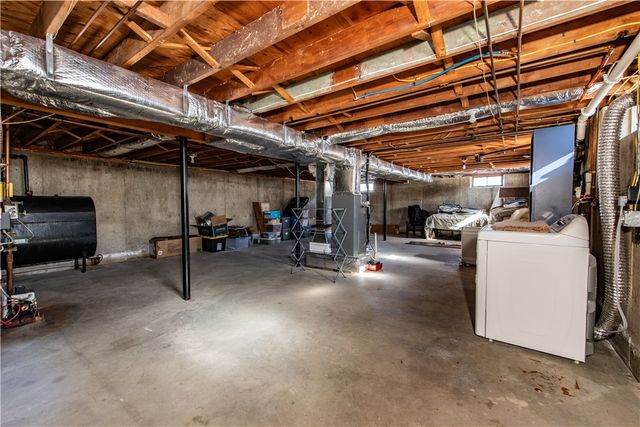 24 Linwood Drive Drive, Coventry, RI 02816