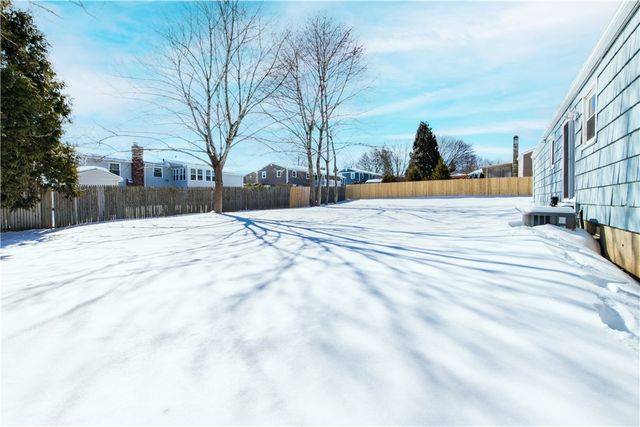 24 Linwood Drive Drive, Coventry, RI 02816