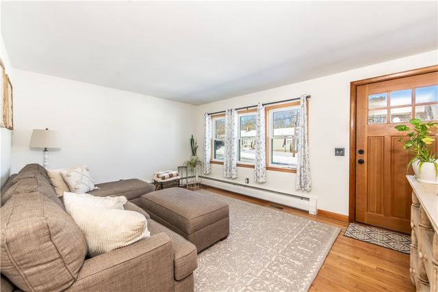 24 Linwood Drive Drive, Coventry, RI 02816