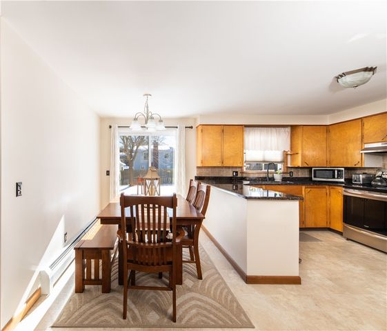 24 Linwood Drive Drive, Coventry, RI 02816