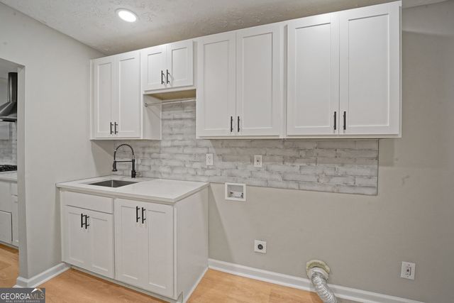 8033 Aloha Drive, Jonesboro, GA 30236