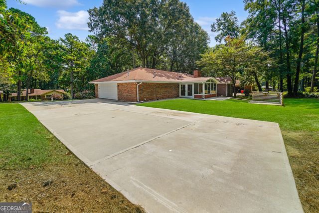8033 Aloha Drive, Jonesboro, GA 30236