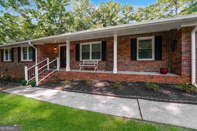 8033 Aloha Drive, Jonesboro, GA 30236