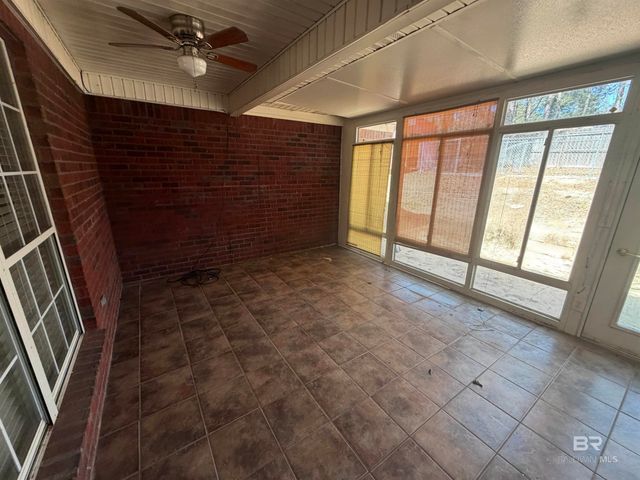 7067 Pinehill Road, Daphne, AL 36526