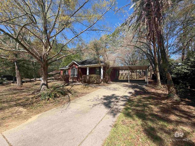 7067 Pinehill Road, Daphne, AL 36526