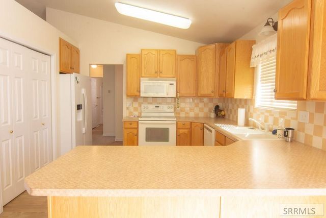 723 Raindrop, Chubbuck, ID 83202