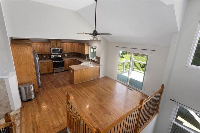 3812 Clayton Drive, Leavenworth, KS 66048