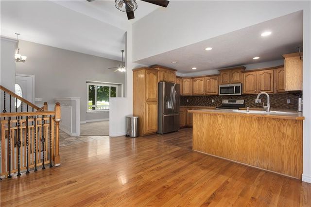 3812 Clayton Drive, Leavenworth, KS 66048