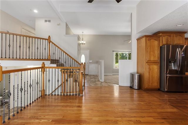 3812 Clayton Drive, Leavenworth, KS 66048