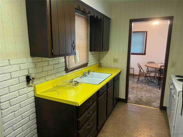 10020 Mclaughlin Road, Machias, NY 14171