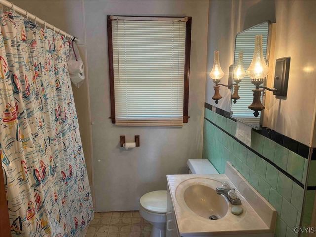 10020 Mclaughlin Road, Machias, NY 14171