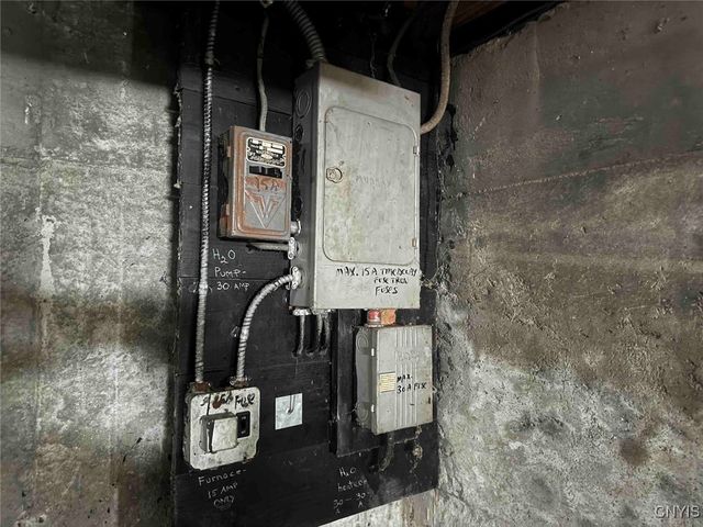 10020 Mclaughlin Road, Machias, NY 14171