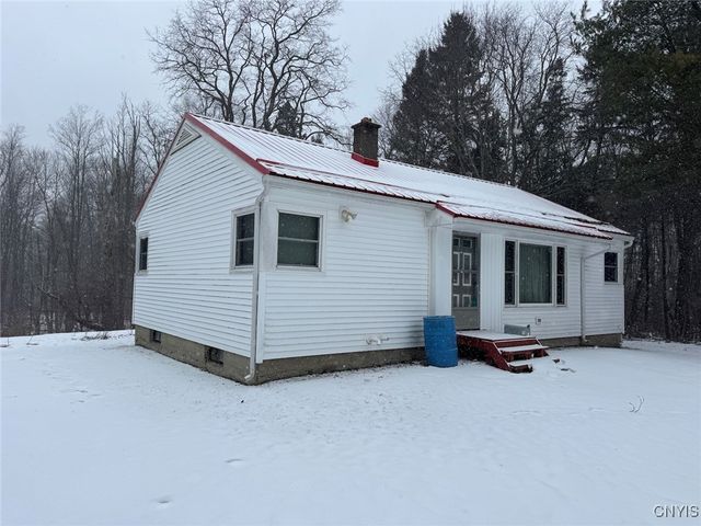 10020 Mclaughlin Road, Machias, NY 14171