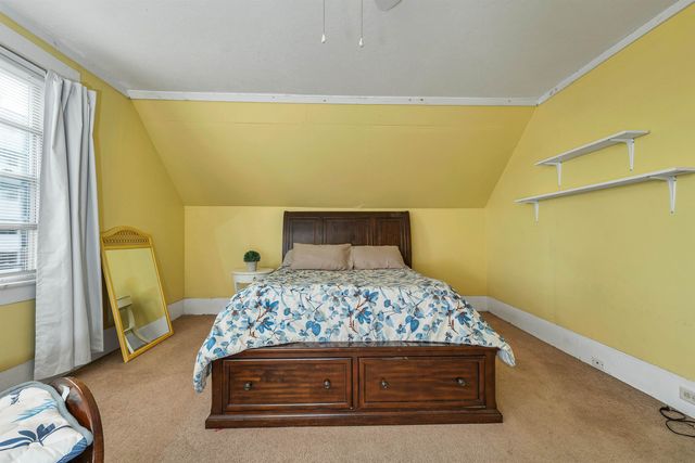 20 Baldwin Street, Laconia, NH 03246