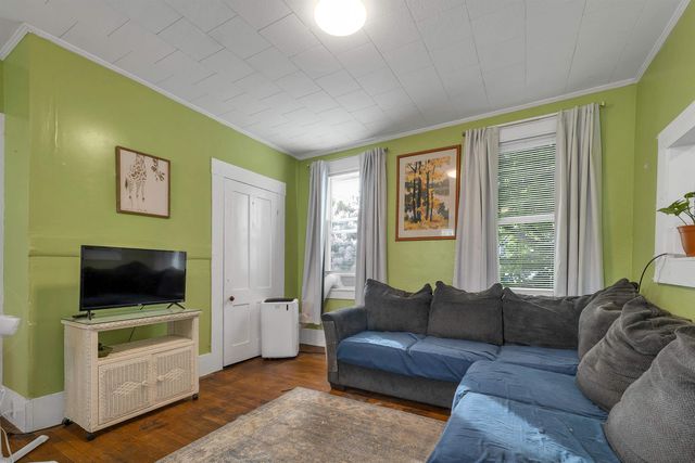 20 Baldwin Street, Laconia, NH 03246