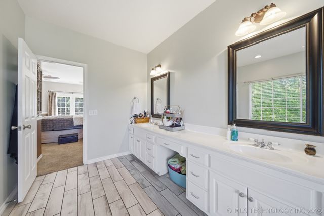 20348 S 151st East Avenue, Bixby, OK 74008