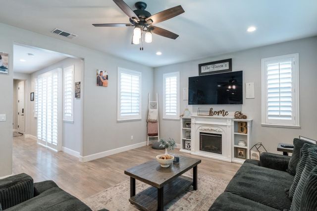 630 Cerrato Way, Hollister, CA 95023