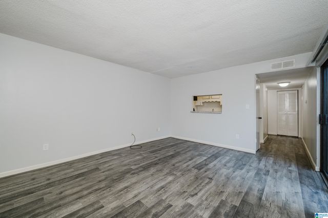 3350 Altamont Rd Apt B2, Birmingham, AL 35205