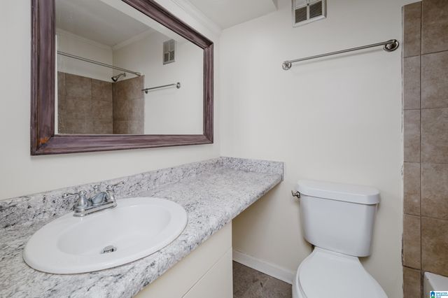 3350 Altamont Rd Apt B2, Birmingham, AL 35205