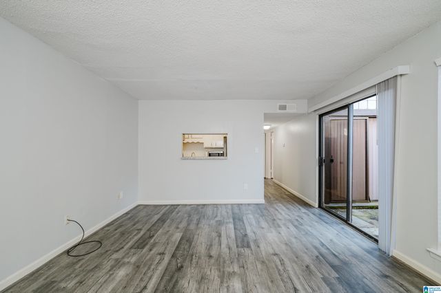 3350 Altamont Rd Apt B2, Birmingham, AL 35205