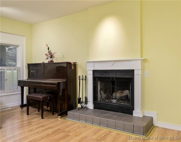 4100 Brush College Road, Floyds Knobs, IN 47119
