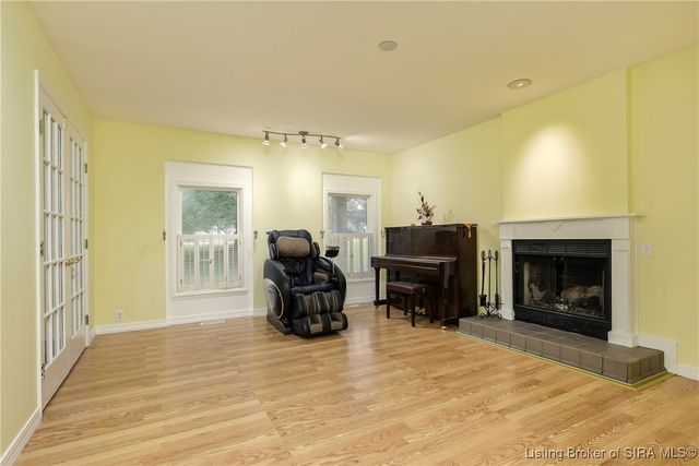 4100 Brush College Road, Floyds Knobs, IN 47119