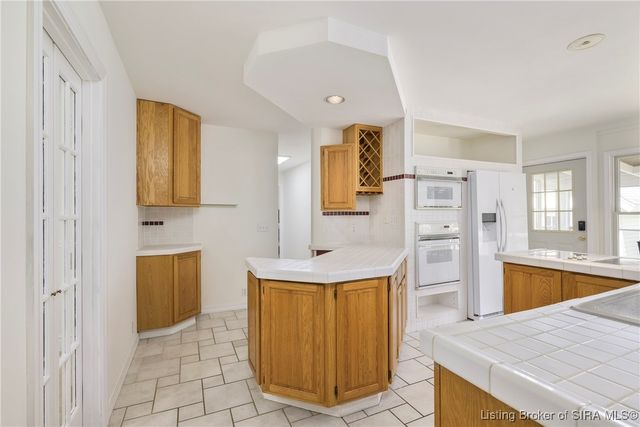 4100 Brush College Road, Floyds Knobs, IN 47119