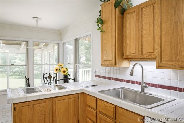 4100 Brush College Road, Floyds Knobs, IN 47119
