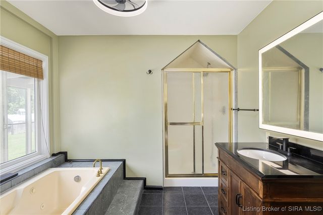 4100 Brush College Road, Floyds Knobs, IN 47119